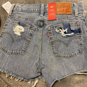 Levi’s Wedgie Shorts